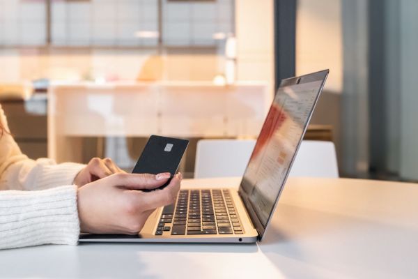 Comment ouvrir un compte bancaire en ligne ?